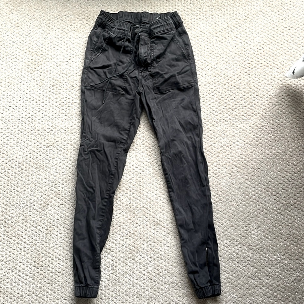 American Eagle high waisted joggers